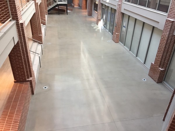 The “Penetron Self-Leveling Topping Workshop” taught the correct procedures for polishing, densifying and sealing the RENEW WS flooring overlay – for a bright, glossy finish.